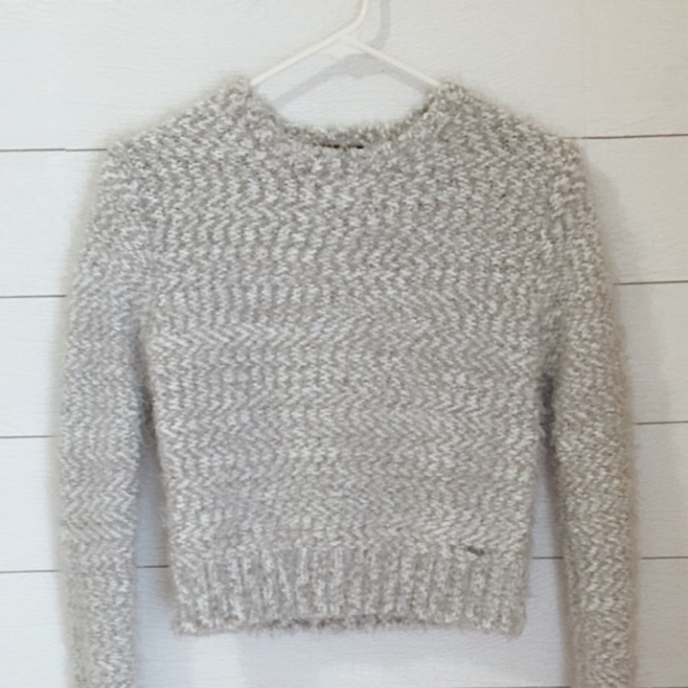 Forever 21 Woman’s Sweater
